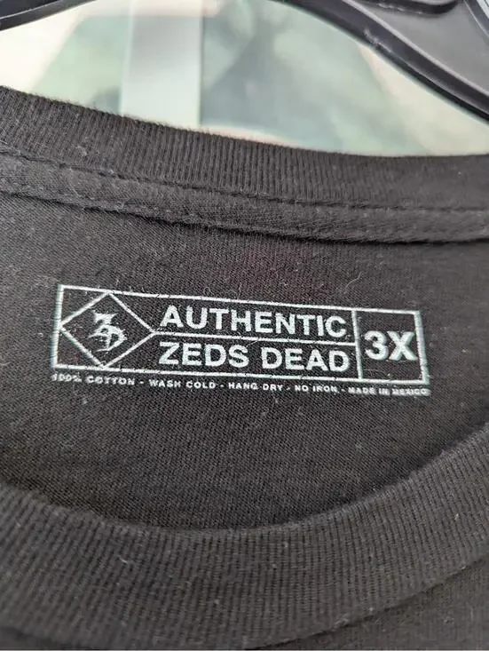 Zeds Dead 3X Black Skull Graphic TShirt EDM Music Festival Psychedelic Oversized - Picture 4 of 5